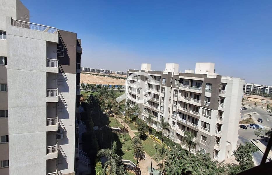 2 5bf63e7e-3c31-405b-a1fb-f0e901d00280. jpg