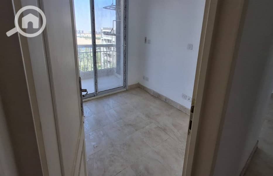 9 14290355-904a-4536-8f14-33200c2767bb. jpg