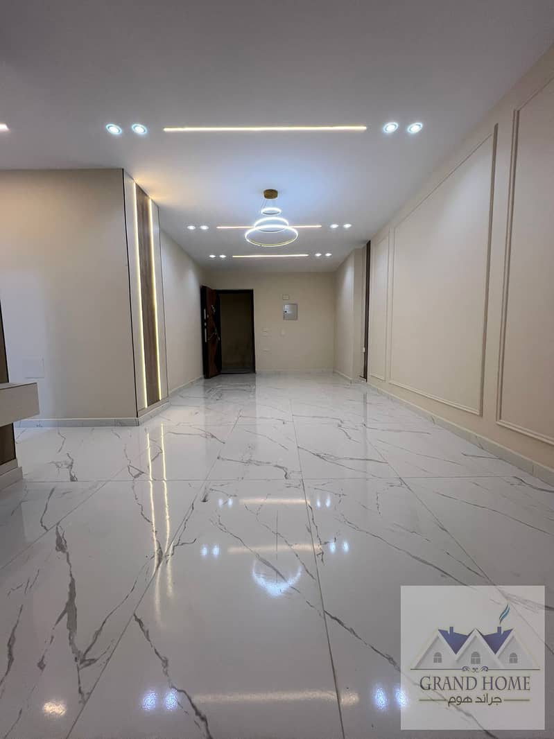 2 03aa3006-611b-425d-b949-6f9aee4e17c0. jpg