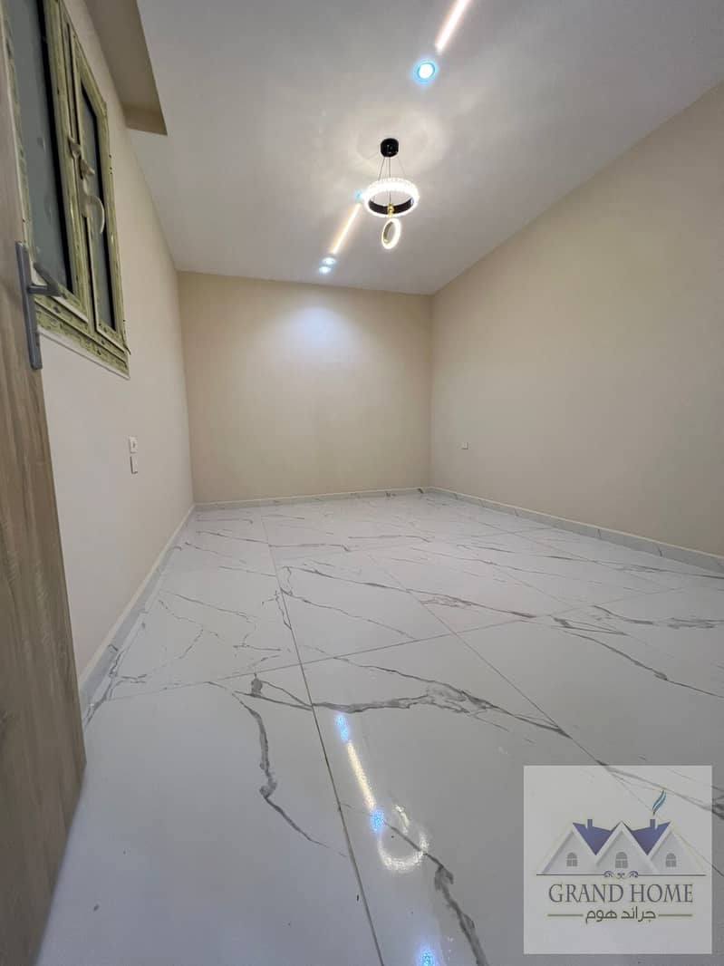 8 7407c3e0-4ae9-4e77-bdbd-9e18081e8fd2. jpg