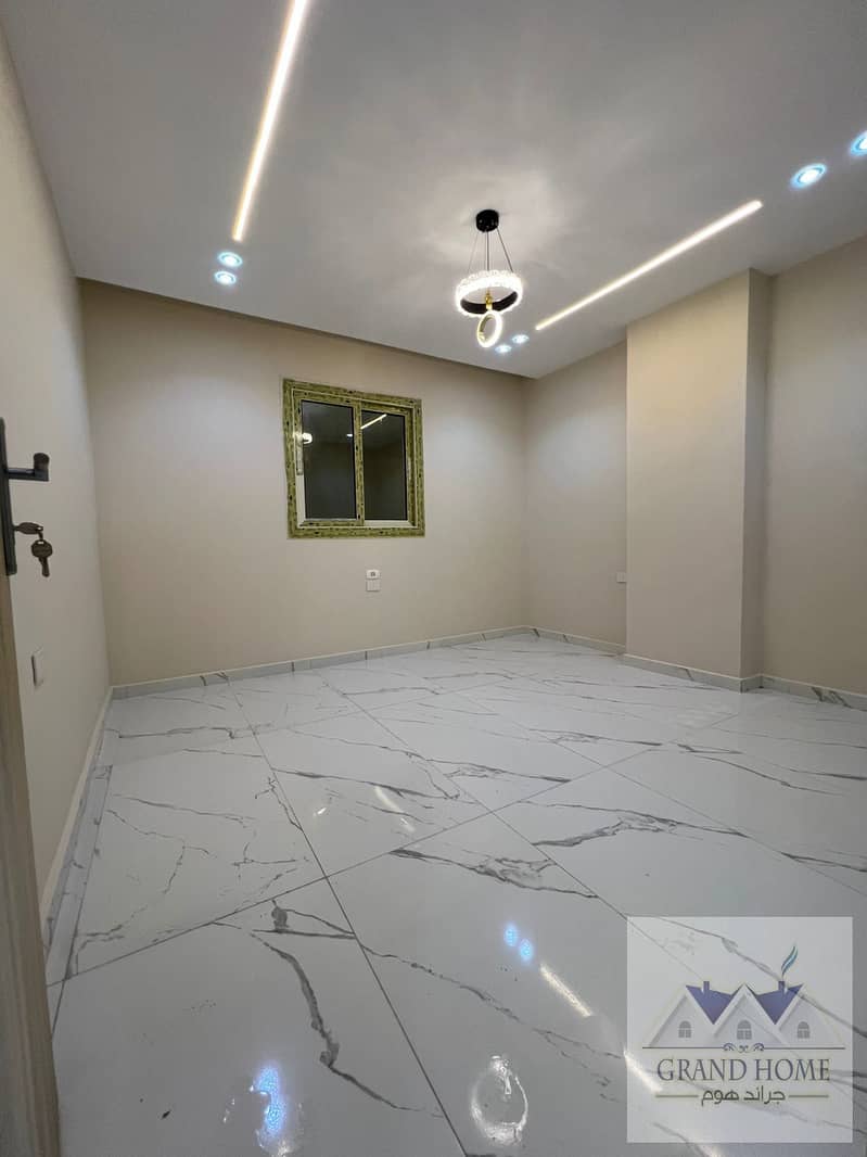 9 29422afb-f07f-41ef-ab9e-f517df8fc642. jpg