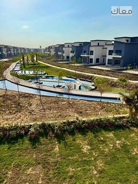 7 c7978c94-ab61-48bb-9d0f-5ef940ef4b5d. jpg