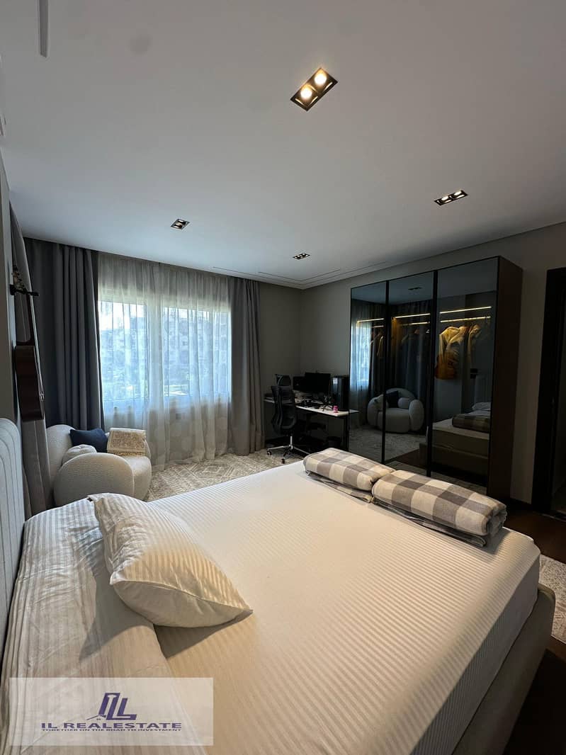 2 WhatsApp Image 2025-12-12 at 16.42. 17. jpeg