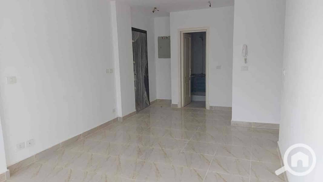 6 edd3538e-2e52-44ba-9abc-29b10891d41b. jpg