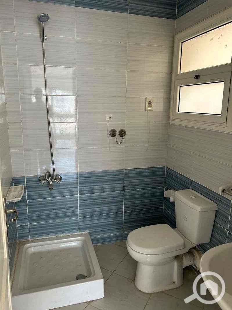 11 8cc1d9c1-5d69-42d2-abd1-9553fa77d5a2. jpg