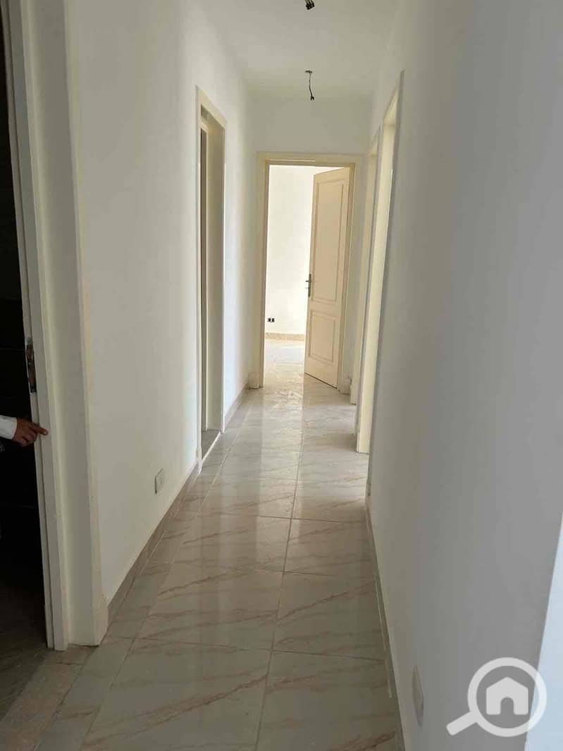 16 317ede95-85f6-4d9c-a5df-53df324f1280. jpg