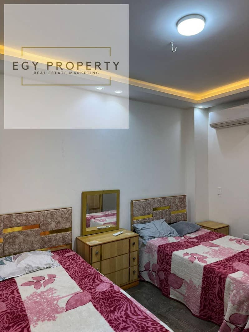 2 47b7a161-a0a0-4dd7-a2a2-e22ce11b0095. jpg