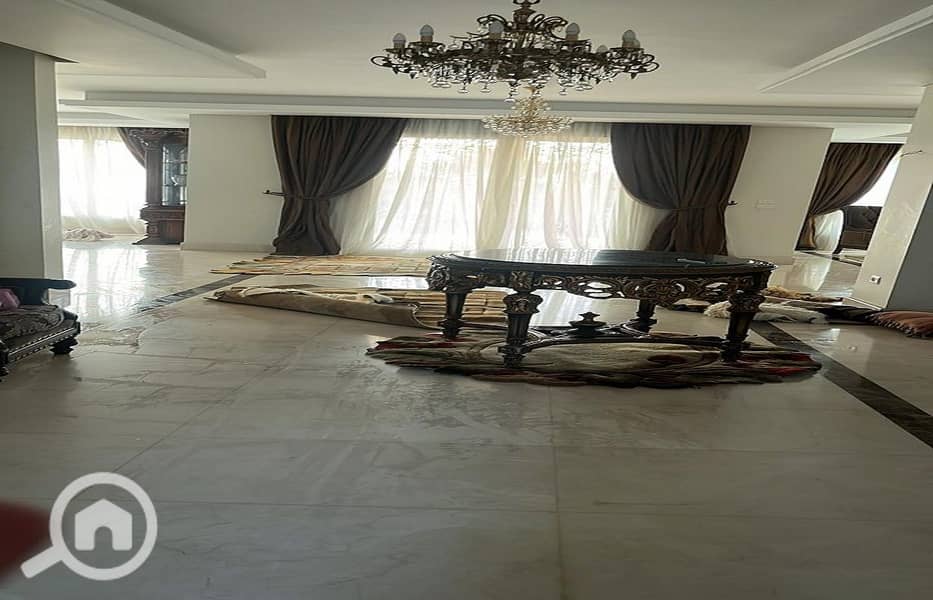 14 70c9d5e5-0eb9-4380-8c01-5ea829d0f9ec. jpeg