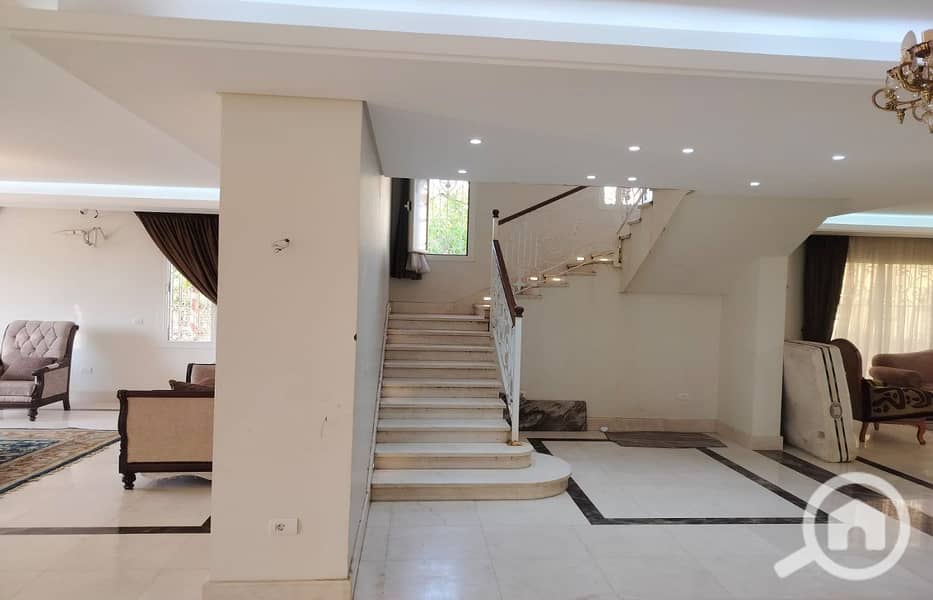 15 90def9f4-c9fa-4186-b800-a5be900263f6. jpg