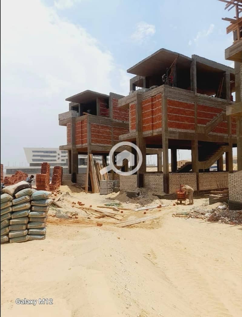 8 WhatsApp Image 2025-12-07 at 16.39. 36_5b46484c. jpg