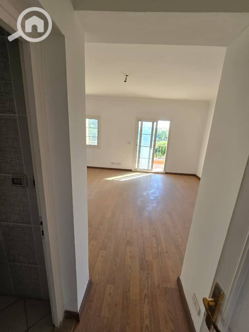 20 fd3574e6-df1e-4d56-92f3-4cd1ea668ba3. jpeg