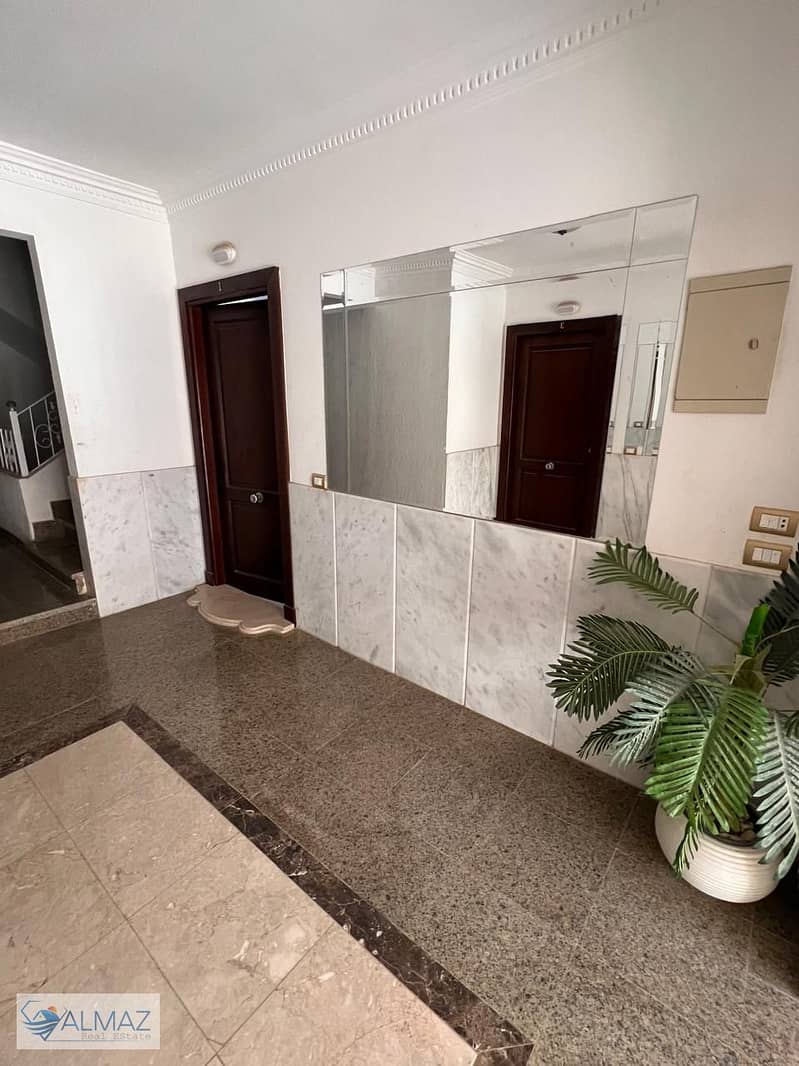 6 WhatsApp Image 2025-12-22 at 11.31. 41 AM (1). jpeg