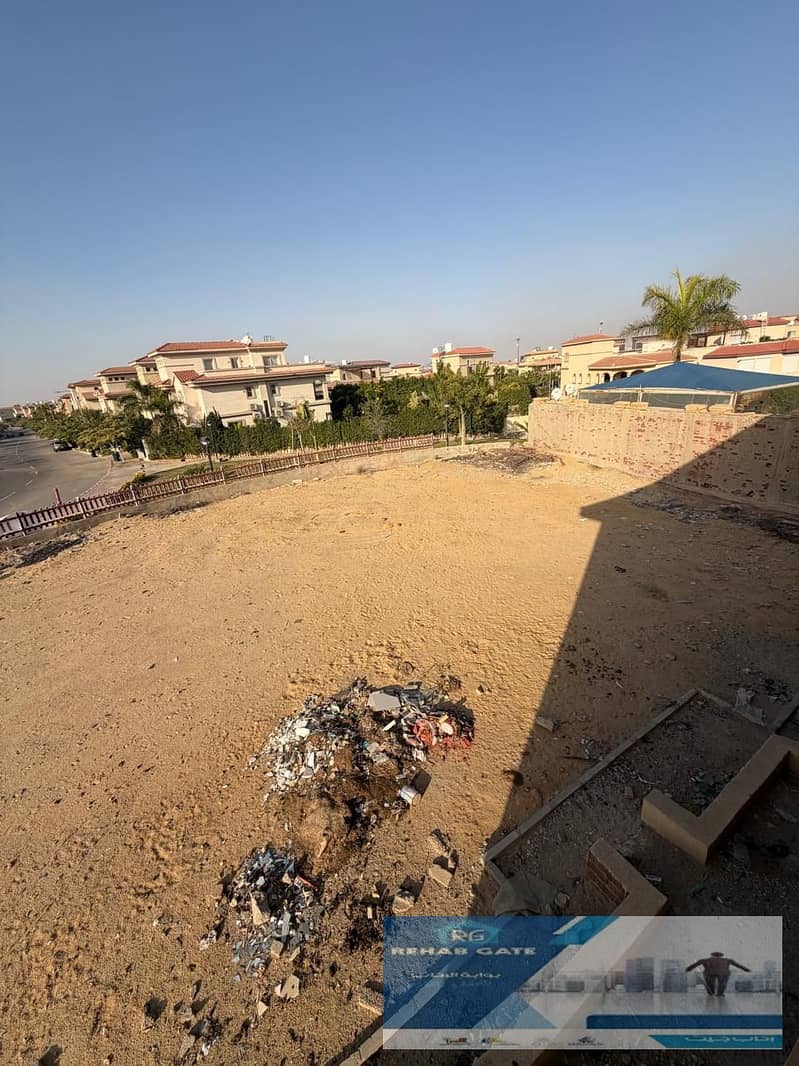 2 f51c236d-65bf-4ce5-933e-845b82e21dd7. jpg