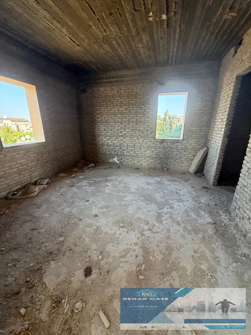 10 b85ef535-cd35-4390-ab6f-b45891261de6. jpg