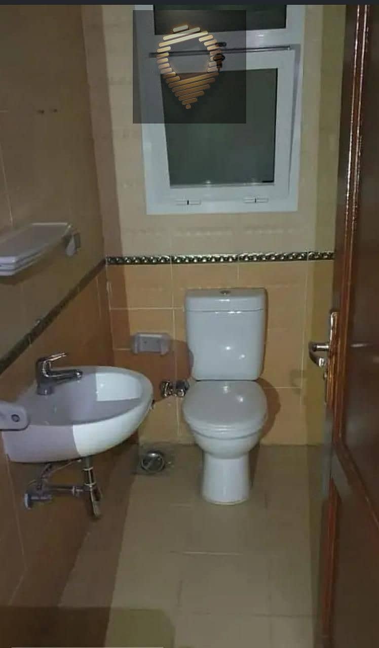 9 WhatsApp Image 2025-12-21 at 3.34. 10 8. jpeg