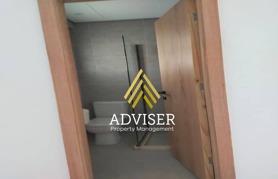 4 WhatsApp Image 2025-02-19 at 2.05. 01 PM. jpg