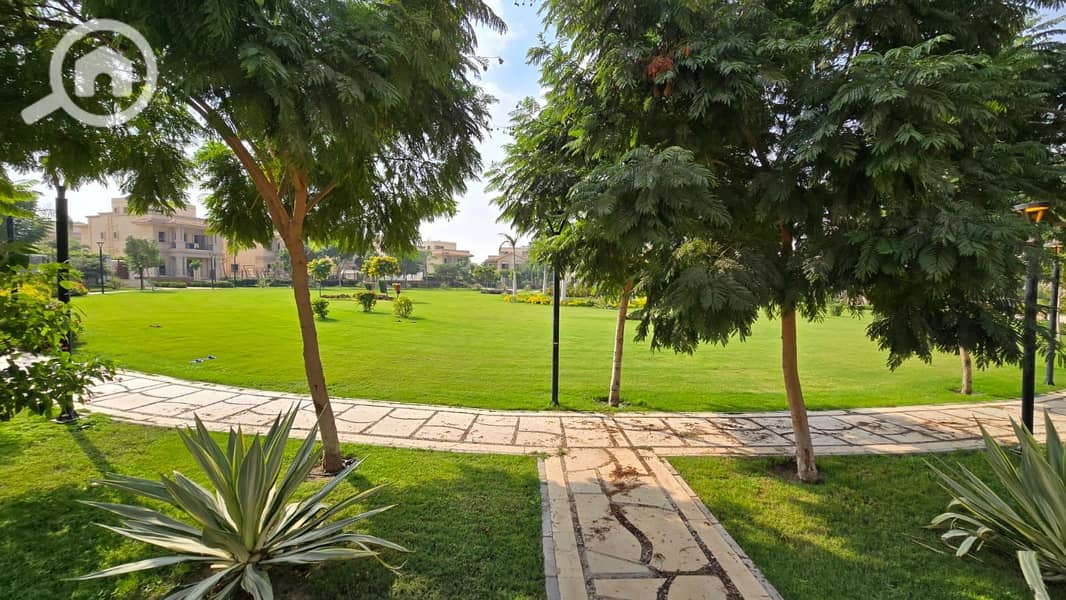 5 7eae147e-2fec-4f0d-9a3f-136766f75040. jpeg