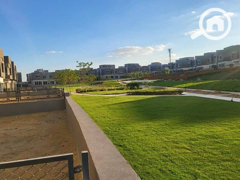 10 348ee965-0310-4dac-ada9-9ff6ba0ba1a6. jpg