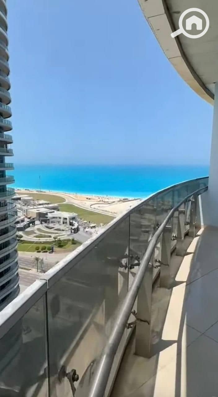 6 WhatsApp Image 2025-12-16 22.00. 55 PM. jpeg