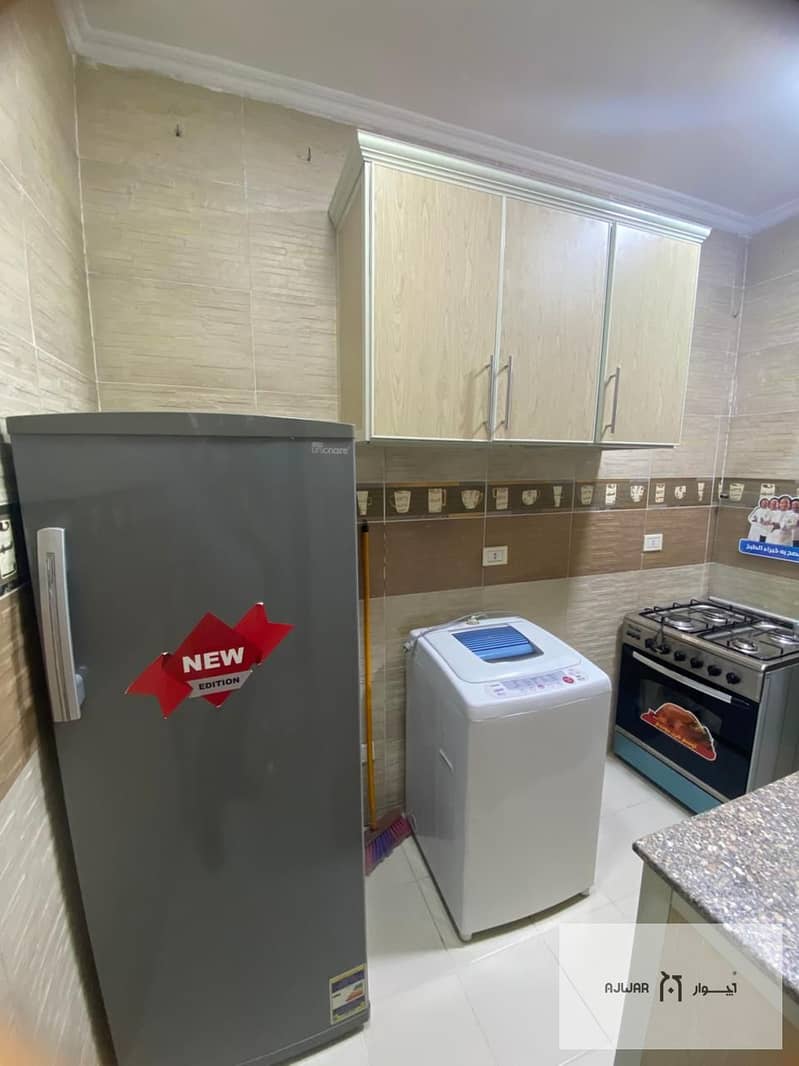 7 0f50a3e0-d259-4b6c-aa8b-3daff032d745. jpg