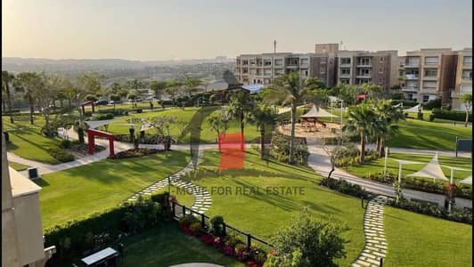 4 Bedroom Flat for Sale in 6th of October, Giza - 57bc8ef5-77d4-42e4-9eb1-72599fa68784. jpg