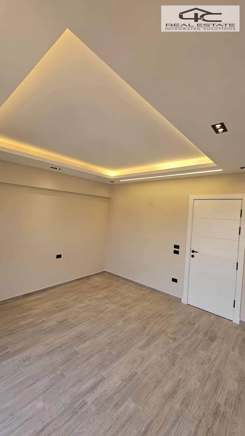 2 WhatsApp Image 2025-12-21 at 22.09. 45 (3). jpeg