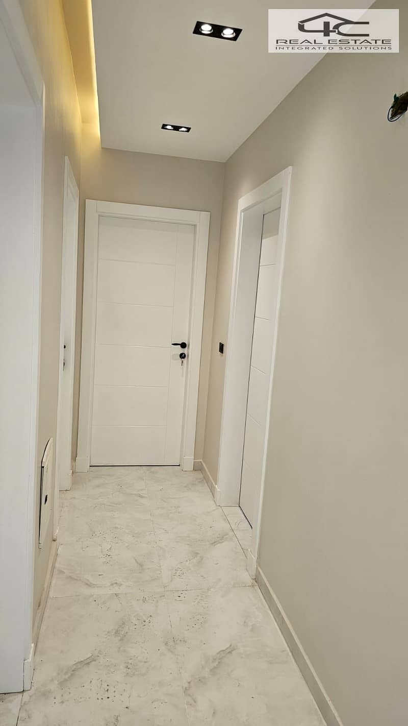 7 WhatsApp Image 2025-12-21 at 22.09. 50 (1). jpeg