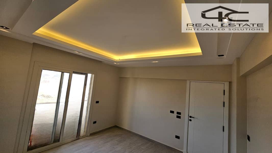 18 WhatsApp Image 2025-12-21 at 22.09. 52. jpeg