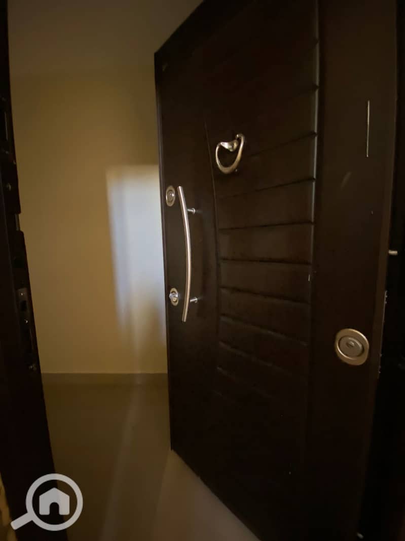 9 WhatsApp Image 2025-12-22 at 11.49. 11 AM. jpeg