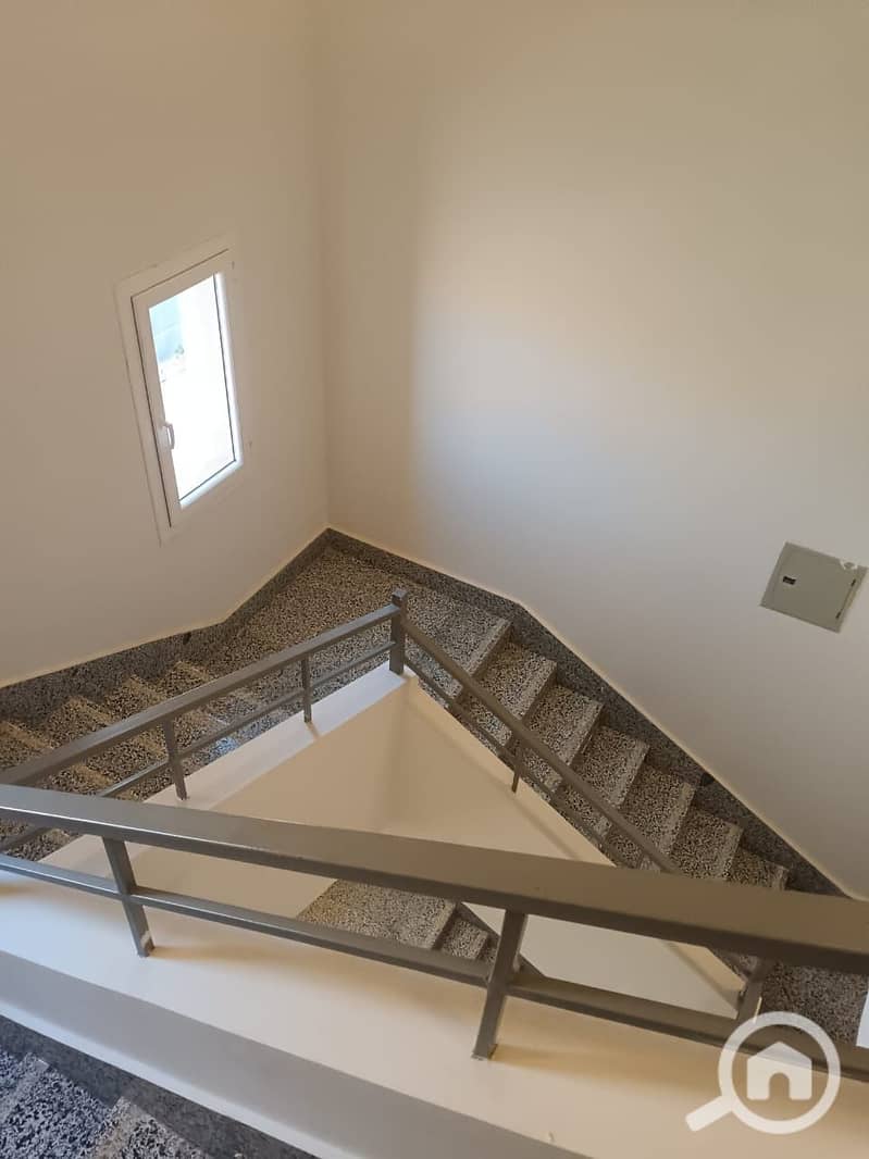 10 WhatsApp Image 2025-11-12 at 12.25. 52. jpeg