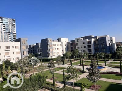 3 Bedroom Hotel Apartment for Sale in 6th of October, Giza - 1d3a6c30-9465-4ccb-ac28-fcf88c0275e4. jpg