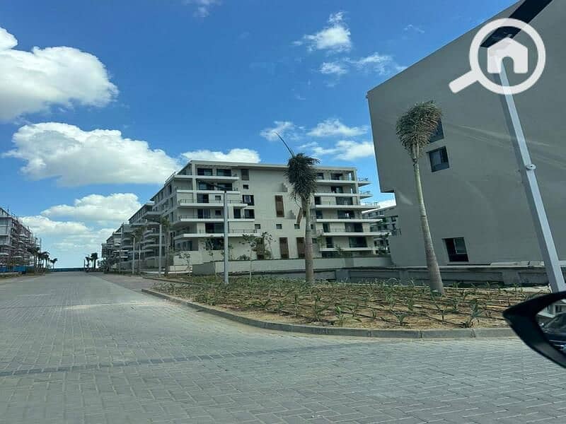 6 WhatsApp Image 2025-12-07 at 11.48. 57 AM. jpeg