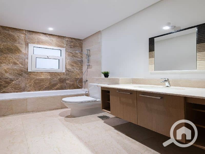 10 WhatsApp Image 2025-11-13 at 14.01. 39 (2). jpg