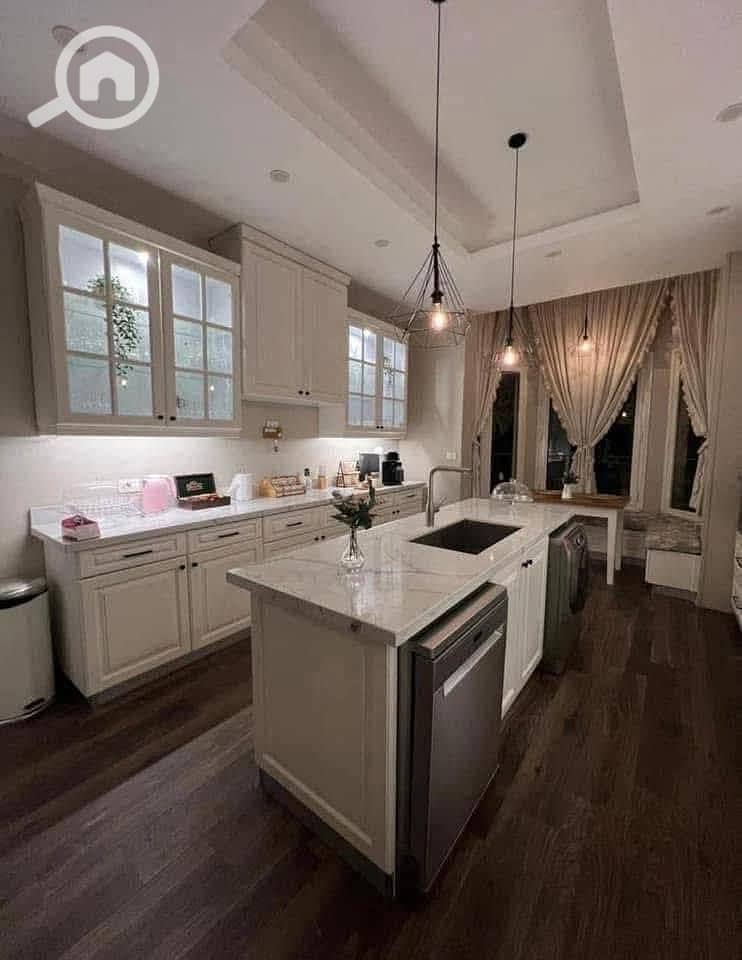 11 600065258_2636170673427790_8386094688867397220_n. jpg