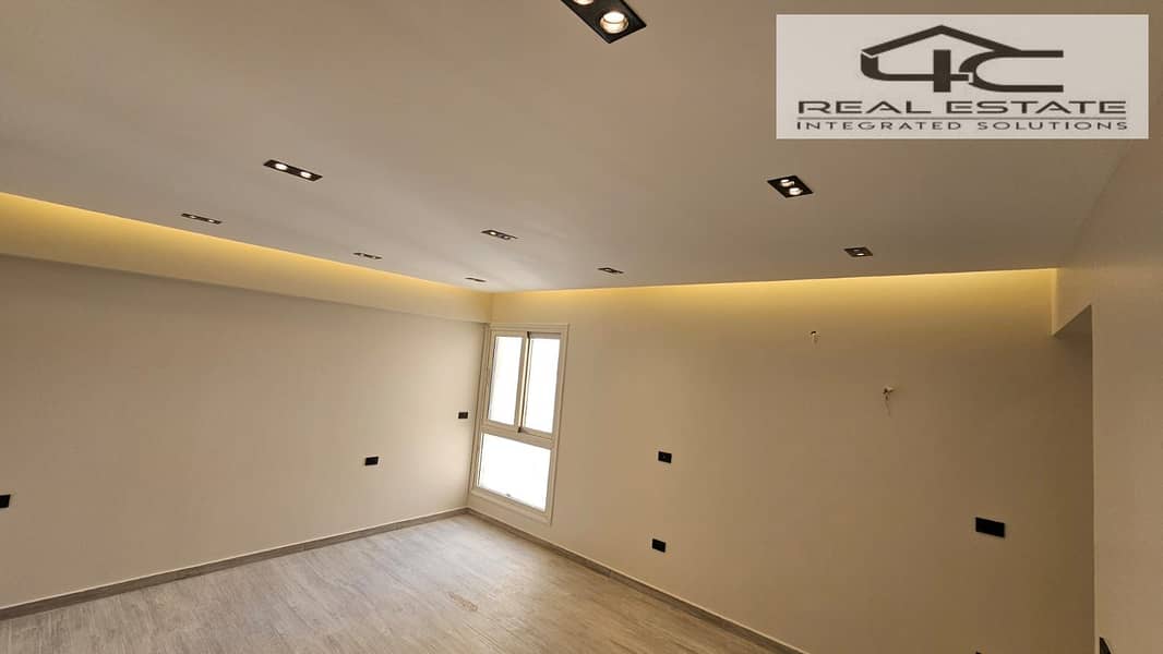 3 WhatsApp Image 2025-12-21 at 22.09. 45. jpeg