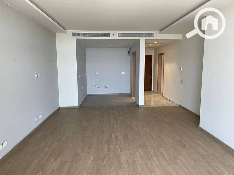 6 1c43f3e0-7e9f-4c8f-9812-734946a0f8a2. jpg