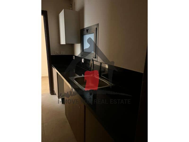 12 cd5a2b83-56e4-4de6-b953-635acb36613f. jfif. jpg