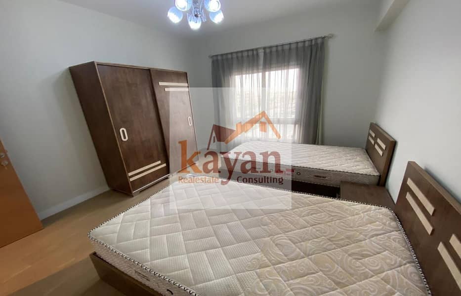 10 af5934fe-e1c1-42a2-b1ba-103fcbec7535. jpg