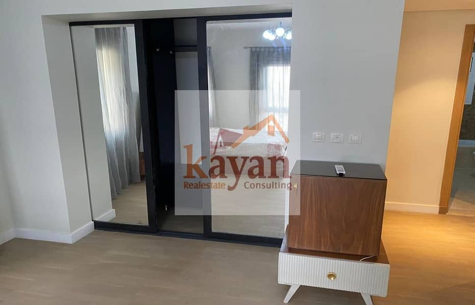 13 fc0e5e55-cb70-4b8c-a74f-12dccfea9cd2. jpg