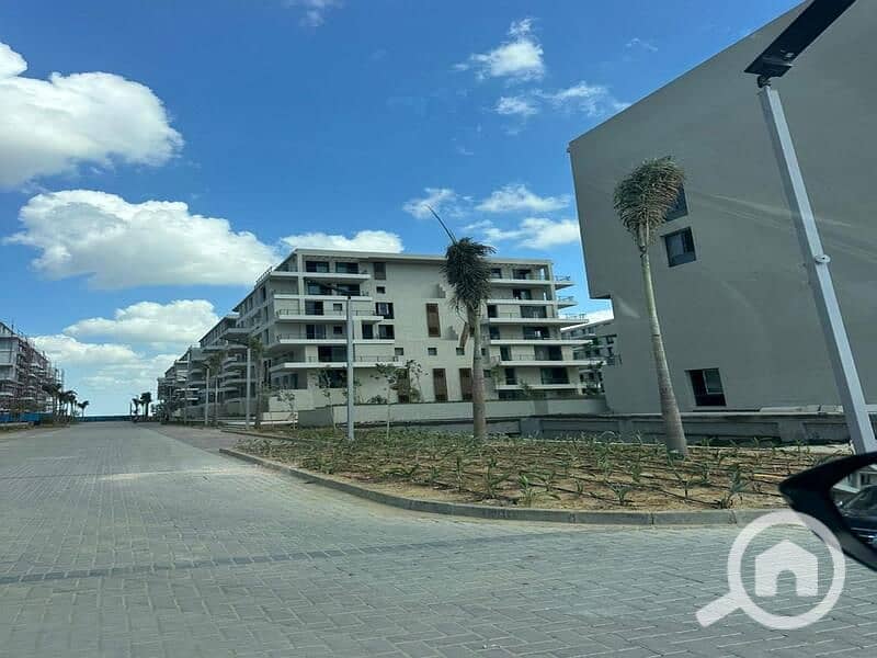 5 WhatsApp Image 2025-12-07 at 11.48. 57 AM. jpeg