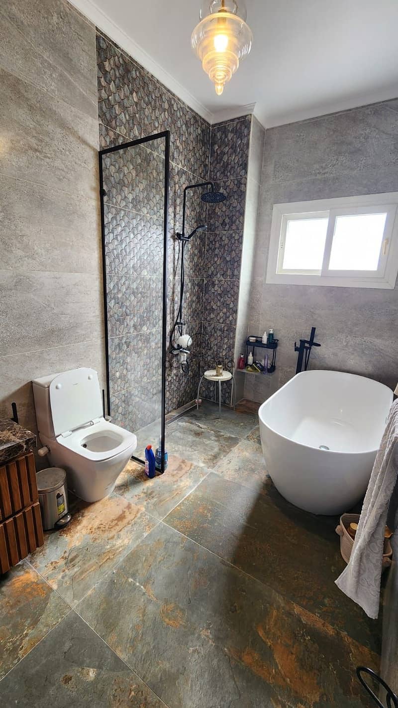 11 WhatsApp Image 2025-12-22 at 11.39. 40 AM (2). jpeg