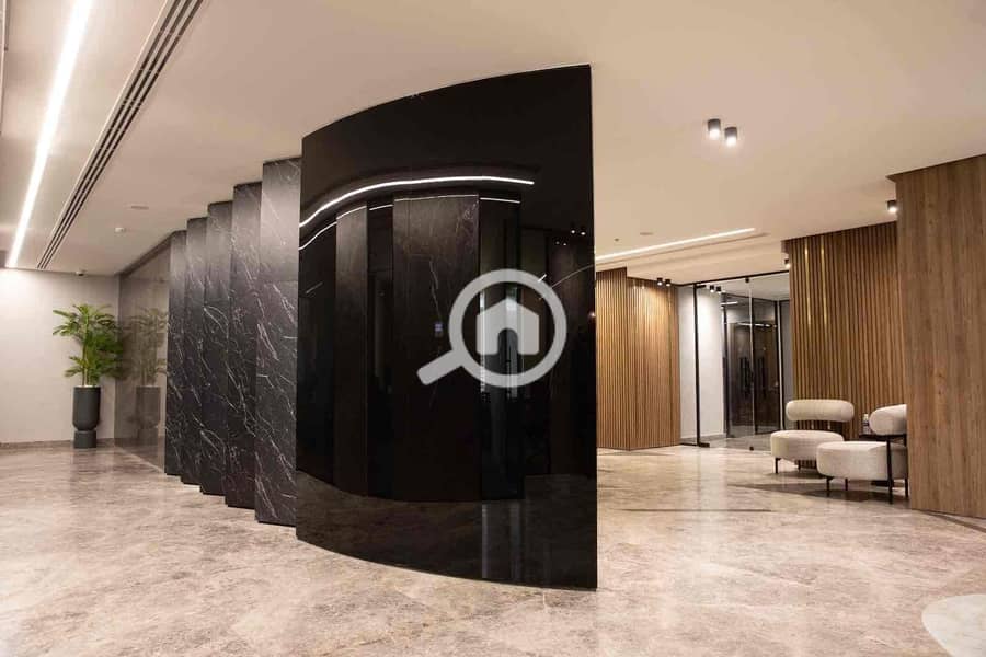 8 05d20c32-9d05-4086-8a5d-2f3ef6b0cda6. jpg