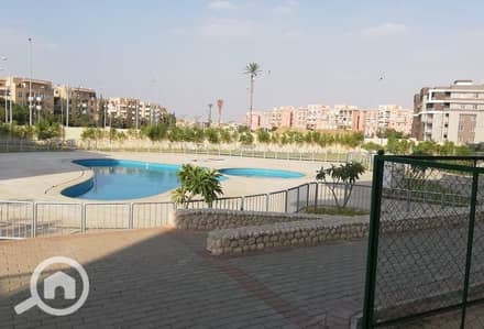 شقة 3 غرف نوم للايجار في الشيخ زايد، الجيزة - IMG-20251013-WA0060. jpg