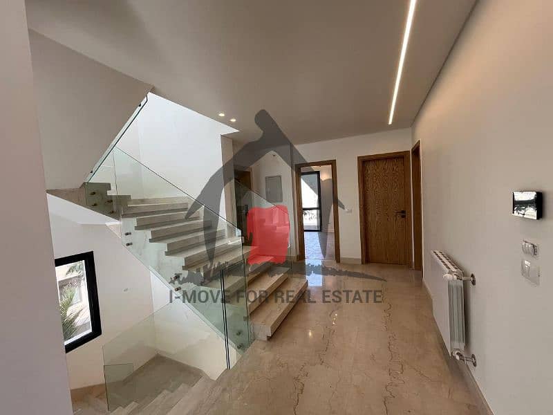 10 c805bacf-d416-4eac-8ad4-ea04509678a3. jfif. jpg