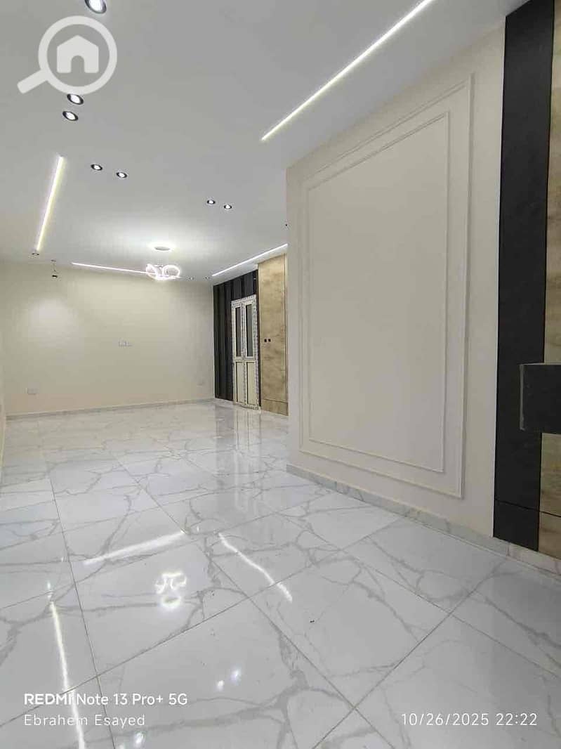 4 3ce1943a-0f4c-4899-a832-fecf6b73708a. jpg