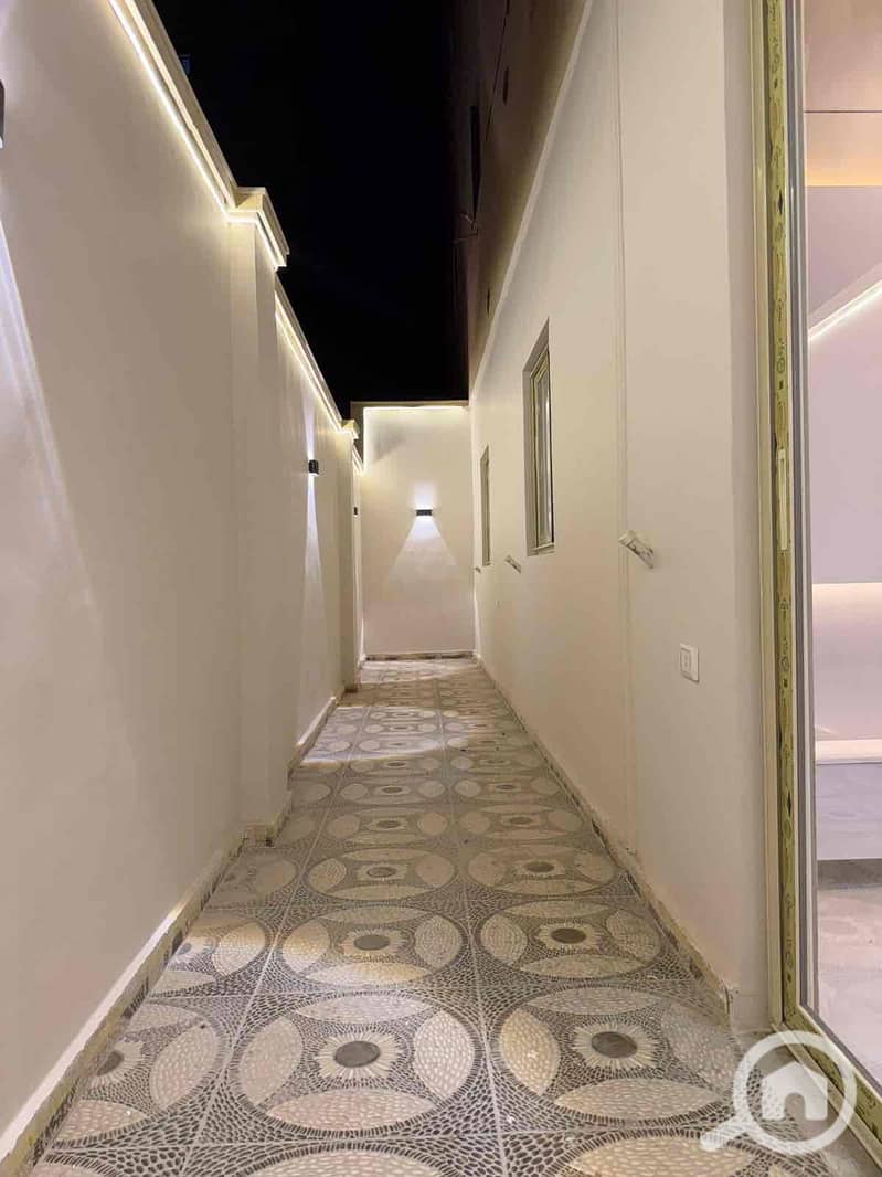 15 880faf22-62c1-4259-9af0-50d62efdf615. jpg