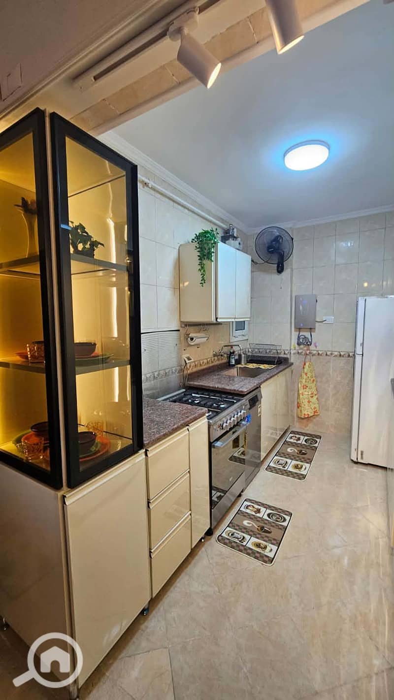 5 d4228749-d57a-4fad-8a90-bfc4870e7f2c. jpg