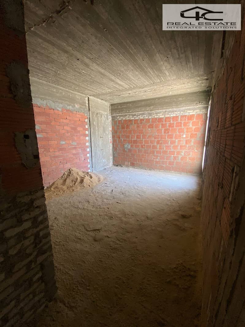 9 WhatsApp Image 2024-12-16 at 3.42. 15 PM. jpeg