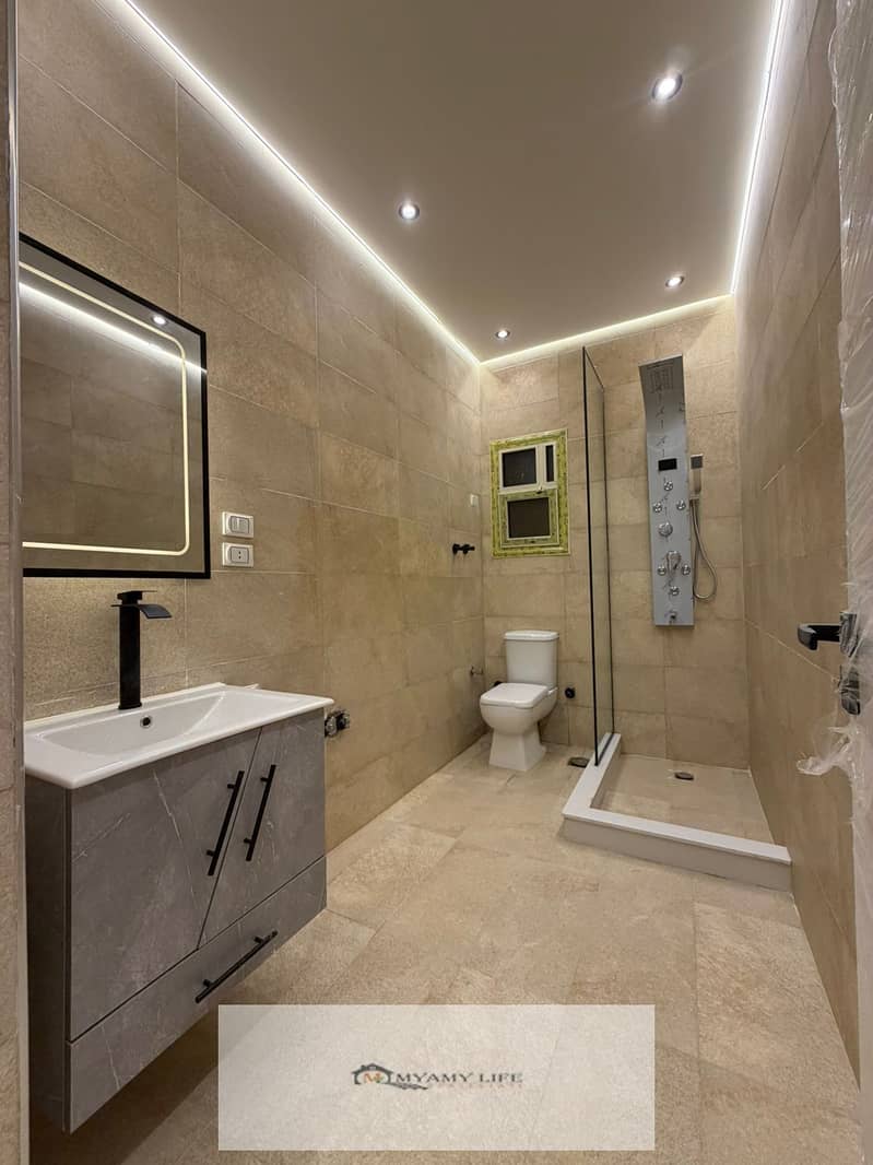 10 WhatsApp Image 2025-12-21 at 11.52. 26 PM. jpeg