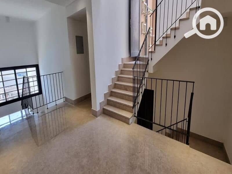 7 1ca283b4-f3f4-45dd-b146-2ac03c2088cf. jpg